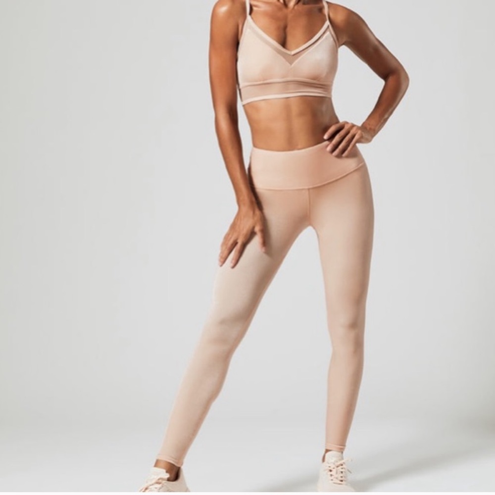 Alo  high waist leggings nectar velour M (s21)